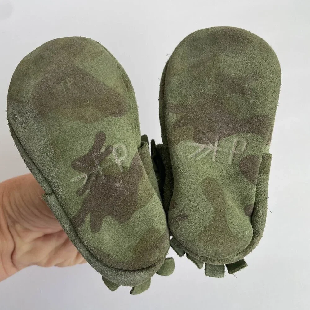 Freshly Picked Premium Suede‎ Leather Camoflage Moccasin Baby Crib Shoe - Size 3